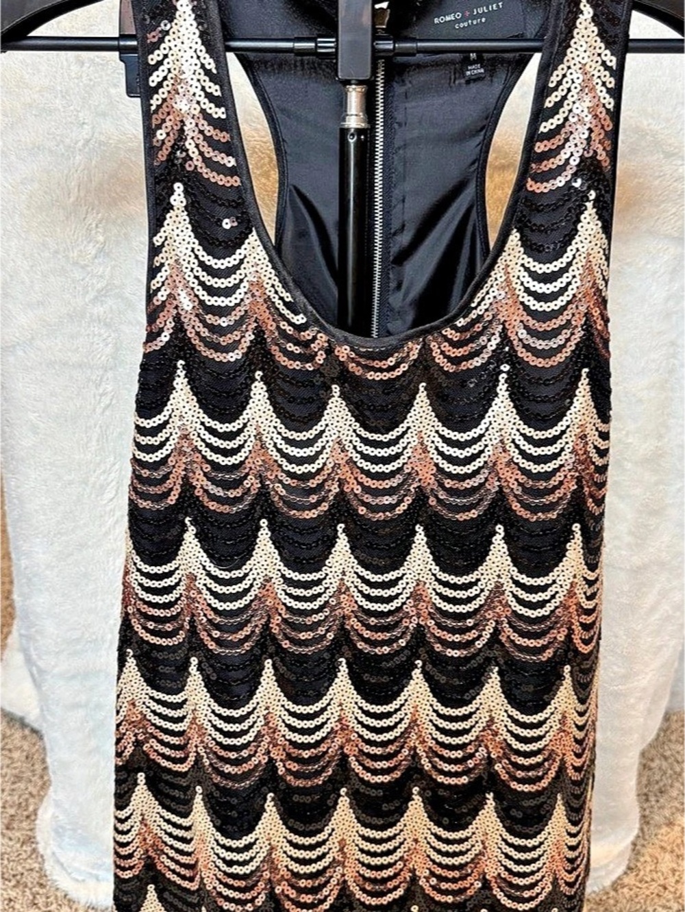 Romeo & Juliet Couture Sequin Top in Black, pink, Size M Like New, sexy wedding